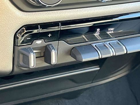 Certified 2024 RAM 2500 Big Horn w/ Bed Utility Group image 36