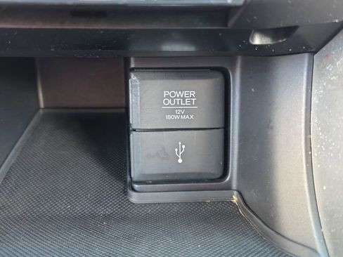 Used 2015 Honda Accord LX image 24