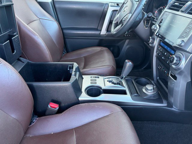 Used 2021 Toyota 4Runner Limited AWD/4WD image 18