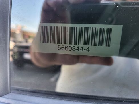 Used 2025 MAZDA CX-50 AWD 2.5 S w/ Premium Package image 9