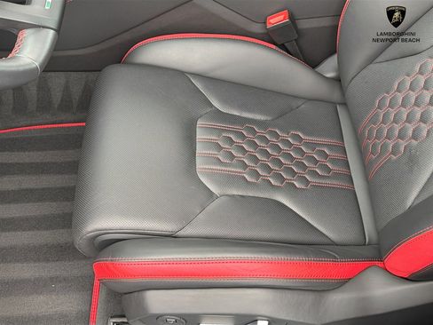 Used 2024 Lamborghini Urus S AWD/4WD image 20