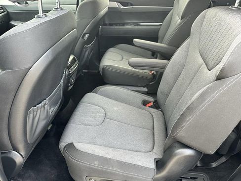 Used 2022 Hyundai Palisade SEL w/ Convenience Package image 7