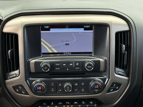 Used 2018 GMC Sierra 1500 Denali w/ Denali Ultimate Package AWD/4WD image 16