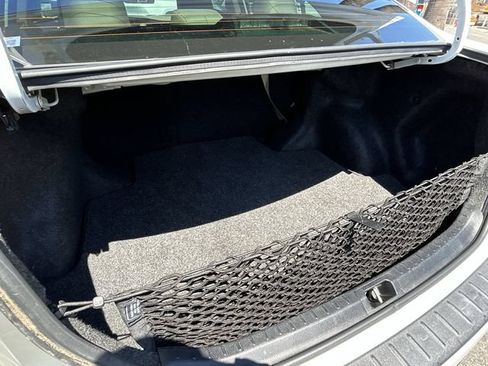 Used 2016 Toyota Corolla LE FWD image 15
