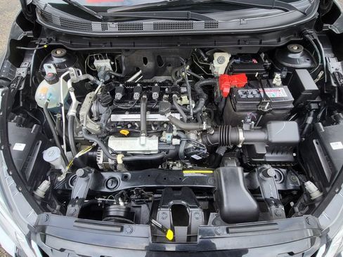 Used 2024 Nissan Kicks SV FWD image 17