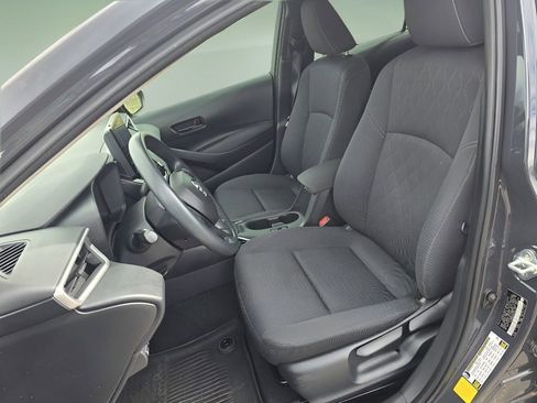 Used 2024 Toyota Corolla LE image 13