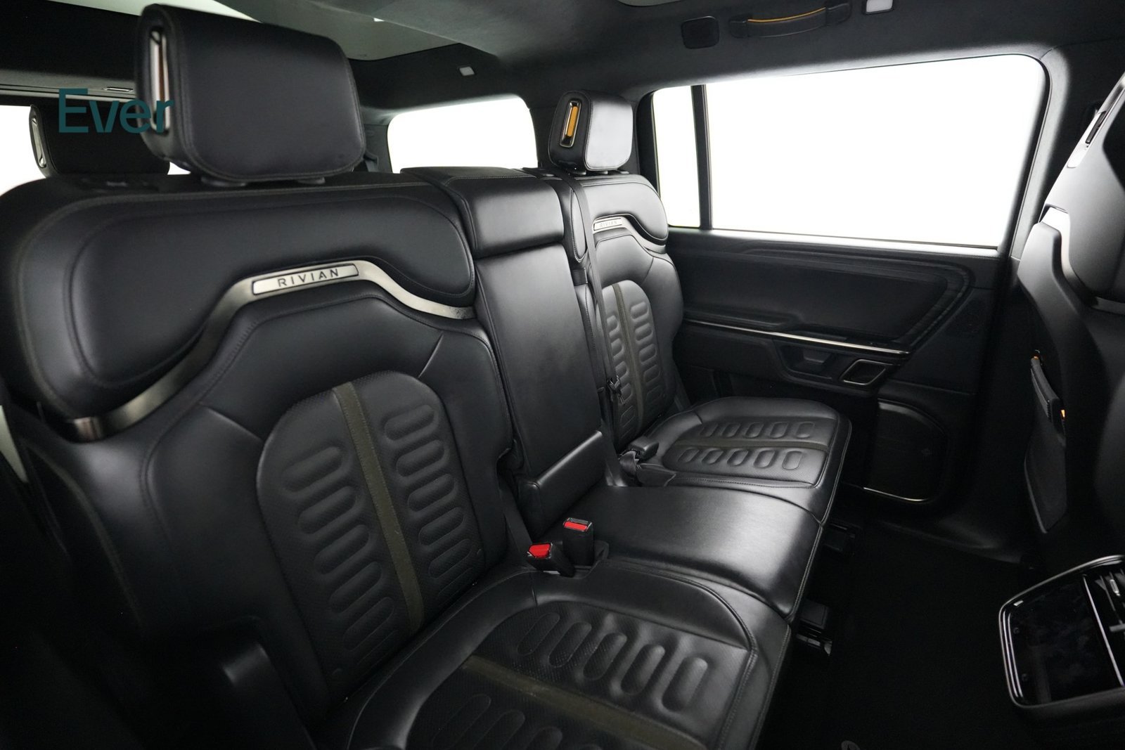 Used 2024 Rivian R1S Adventure Quad AWD/4WD image 5