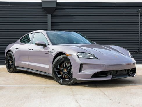 Certified 2025 Porsche Taycan 4S image 9