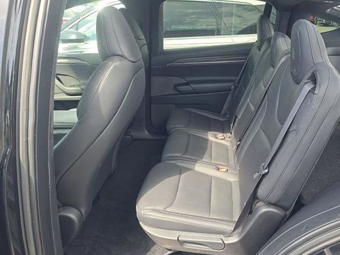Used 2022 Tesla Model X AWD/4WD image 10