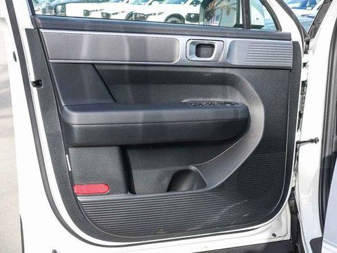 New 2026 Hyundai Santa Fe SE FWD image 23