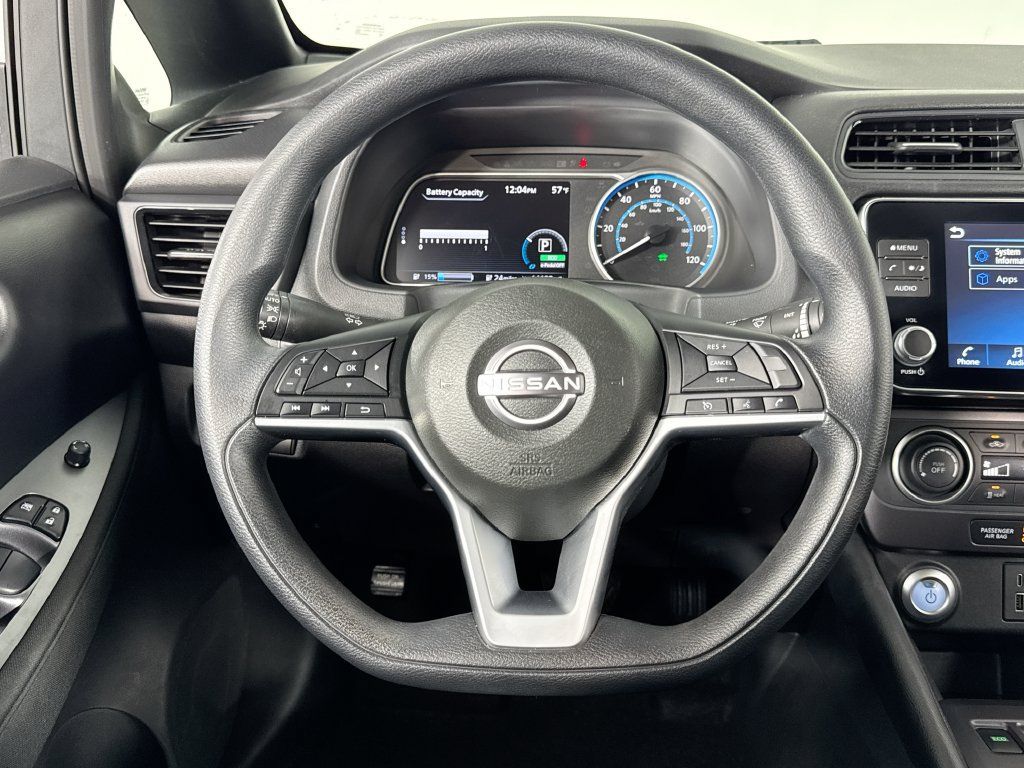Used 2025 Nissan Leaf S FWD image 22