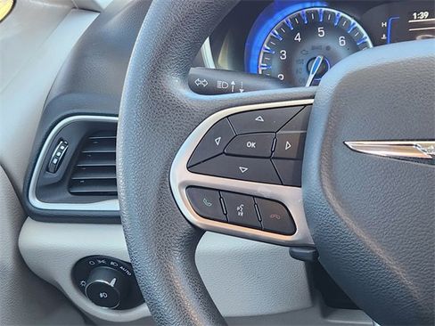 Certified 2018 Chrysler Pacifica Touring Plus w/ Tire & Wheel Group image 25