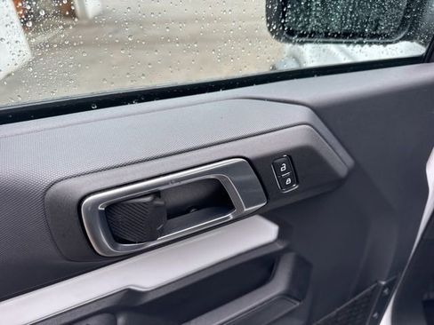 Used 2025 Ford Bronco 2-Door image 8
