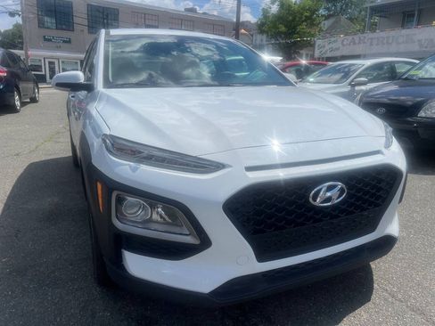 Used 2020 Hyundai Kona SE AWD/4WD image 13
