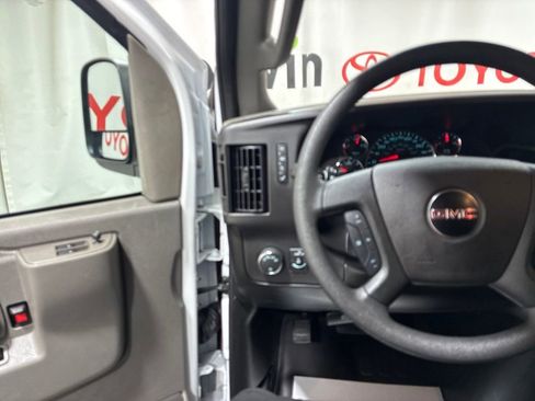 Used 2024 GMC Savana 2500 w/ Driver Convenience Package RWD image 20