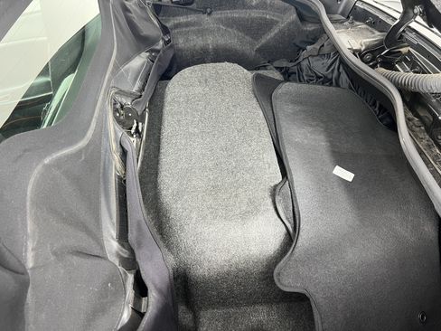 Used 2008 Pontiac Solstice Convertible w/ Preferred Package RWD image 26