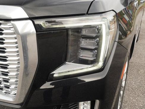 Used 2024 GMC Yukon Denali w/ Denali Reserve Package image 36
