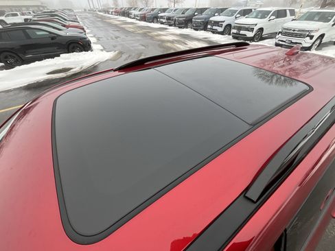 Used 2024 Chevrolet Traverse RS w/ LPO, Floor Liner Package image 12