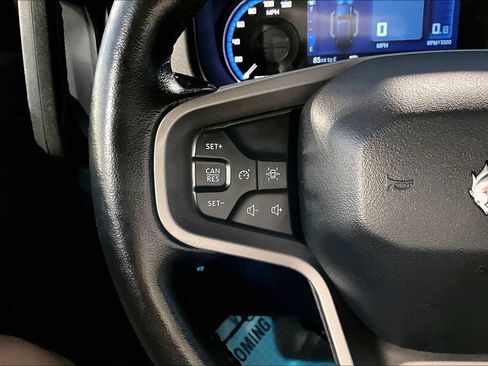 Used 2024 Ford Bronco Big Bend w/ Sasquatch Package AWD/4WD image 17
