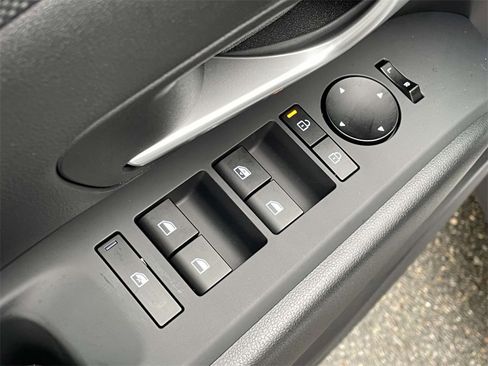 New 2026 Hyundai Tucson SE image 14