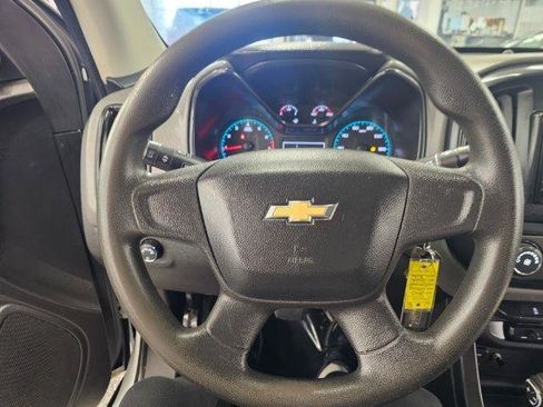 Used 2015 Chevrolet Colorado W/T RWD image 11