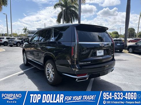 Used 2024 Cadillac Escalade Premium Luxury AWD/4WD image 7