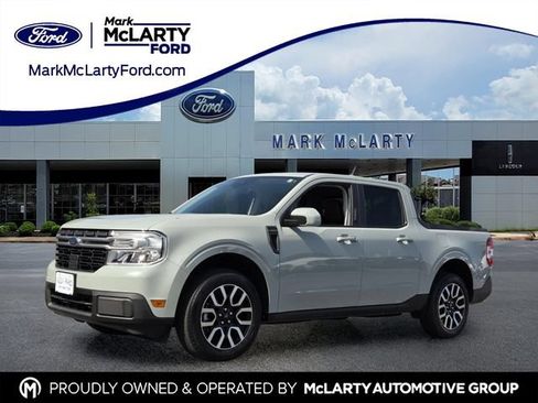 Certified 2022 Ford Maverick Lariat w/ Lariat Luxury Package FWD image 1