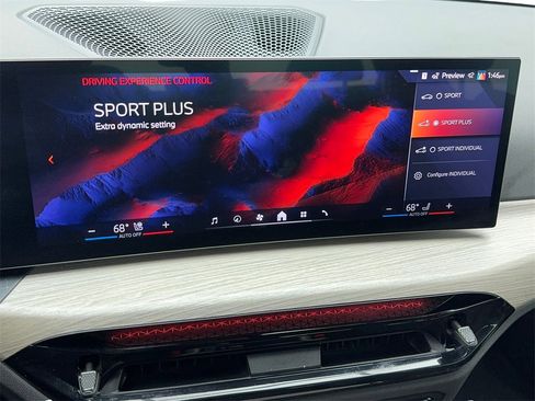 Used 2025 BMW 330i Sedan image 30