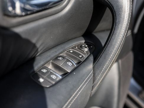 Used 2016 INFINITI QX80 Base w/ Driver's Assistance Package image 22