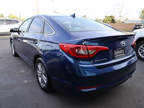 Used 2017 Hyundai Sonata SE w/ Cargo Package FWD image 5