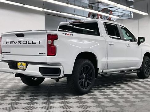 Used 2024 Chevrolet Silverado 1500 RST AWD/4WD image 14