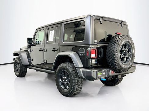 Used 2023 Jeep Wrangler Unlimited w/ Cold Weather Group AWD/4WD image 5