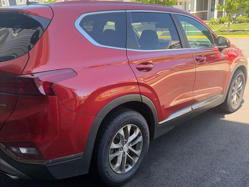 Used 2019 Hyundai Santa Fe SE AWD/4WD image 5