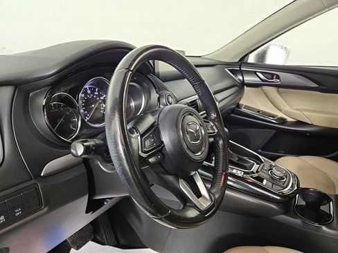 Used 2019 MAZDA CX-9 Touring image 14