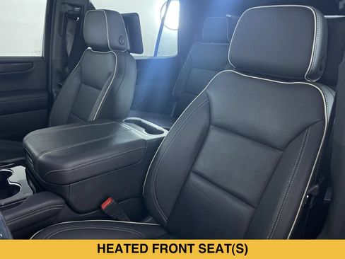 Used 2025 GMC Yukon Elevation w/ Elevation Premium Package AWD/4WD image 11