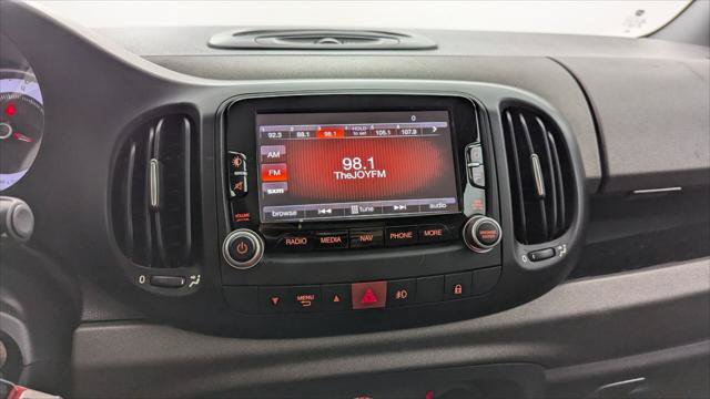 Used 2014 FIAT 500L Trekking w/ Popular Equipment Group FWD image 29