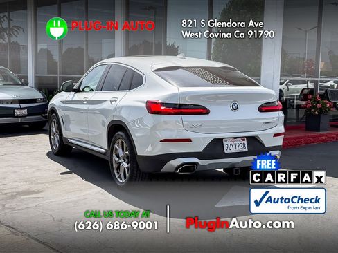 Used 2022 BMW X4 xDrive30i w/ Premium Package 2 AWD/4WD image 3