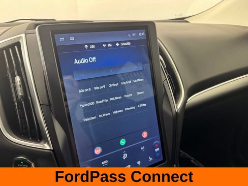 Used 2023 Ford Edge Titanium AWD/4WD image 17