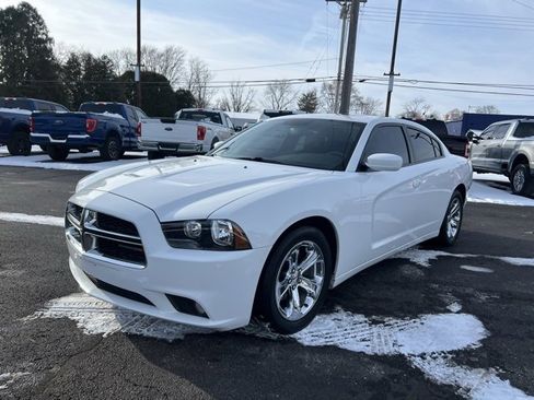 Used 2012 Dodge Charger SXT Plus image 14