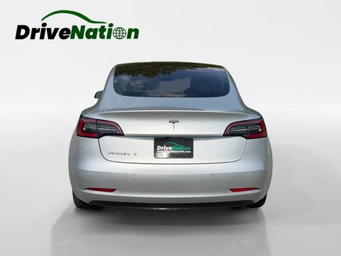 Used 2018 Tesla Model 3 Long Range RWD image 4