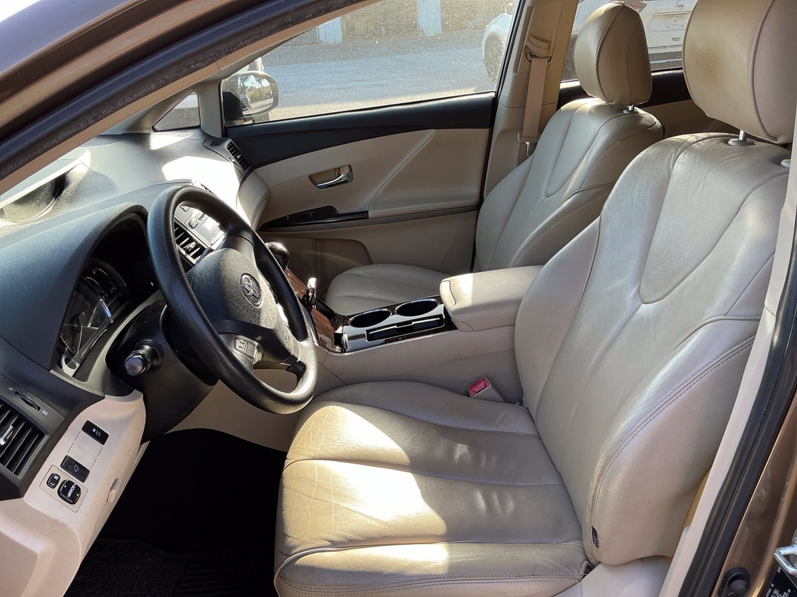 Used 2009 Toyota Venza FWD image 12