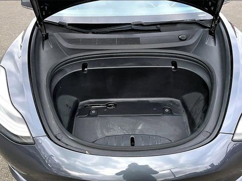 Used 2020 Tesla Model 3 Long Range image 10
