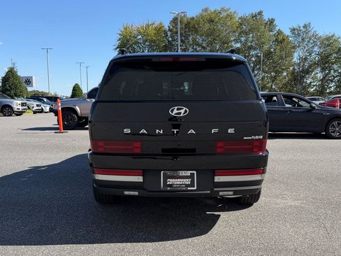 Used 2025 Hyundai Santa Fe Limited image 22