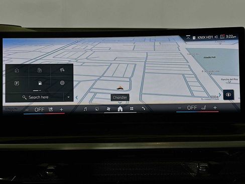 Used 2024 BMW X7 xDrive40i w/ Premium Package image 14