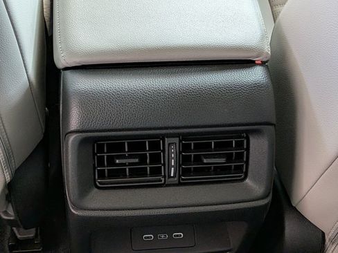 Used 2024 Honda CR-V EX-L image 16