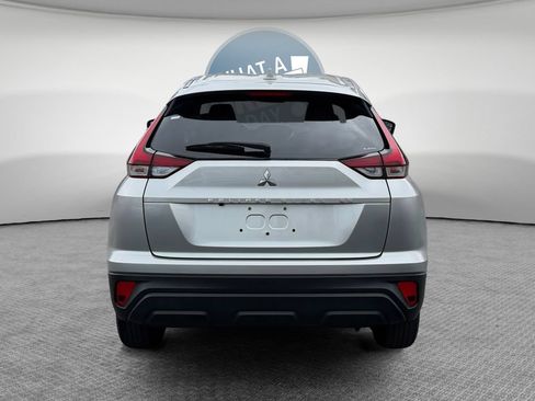 Used 2025 Mitsubishi Eclipse Cross ES AWD/4WD image 5