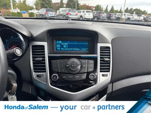 Used 2012 Chevrolet Cruze LT w/ RS Package FWD image 15