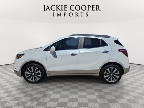 Used 2021 Buick Encore Preferred w/ Safety Package II FWD image 8