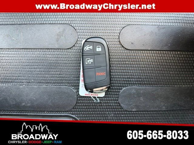 New 2026 RAM ProMaster 2500 w/ Convenience Group FWD image 19