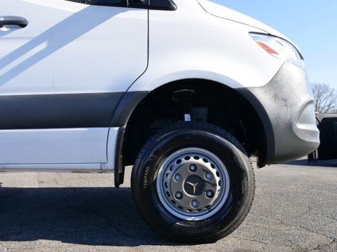 Used 2023 Mercedes-Benz Sprinter 3500 w/ Acoustic Package image 43